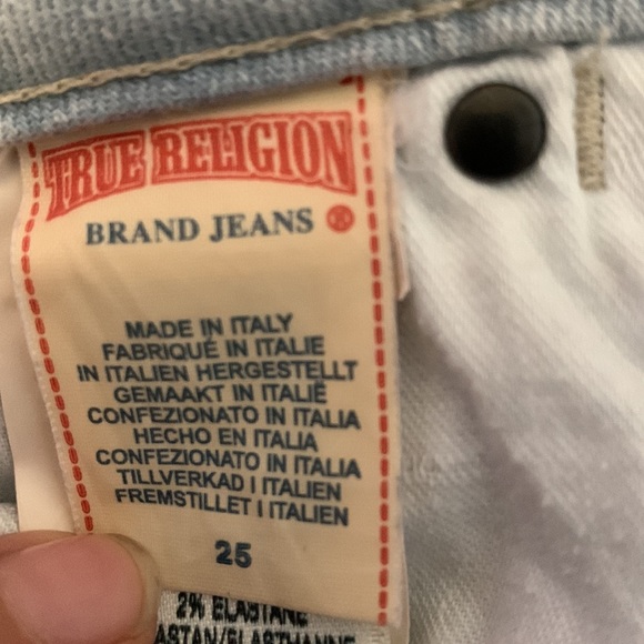 Beautiful Italian made True Religion Gina jeans - Picture 9 of 13